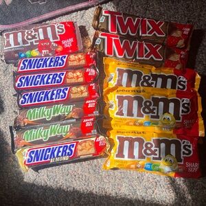 12 American Assorted Candy Mix - M&M's, Twix, Snickers, Milky Way